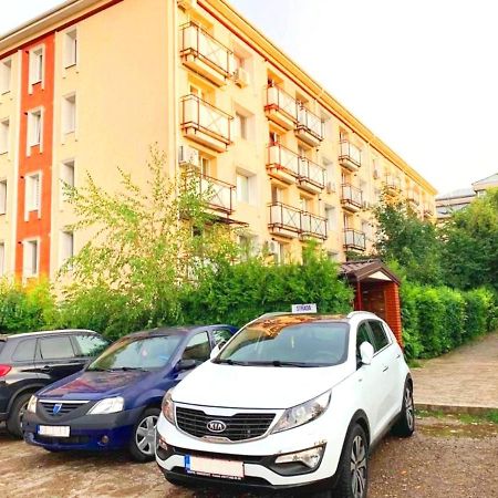 Emma Accommodation - Clean And Comfortable Apartment ยาช ภายนอก รูปภาพ